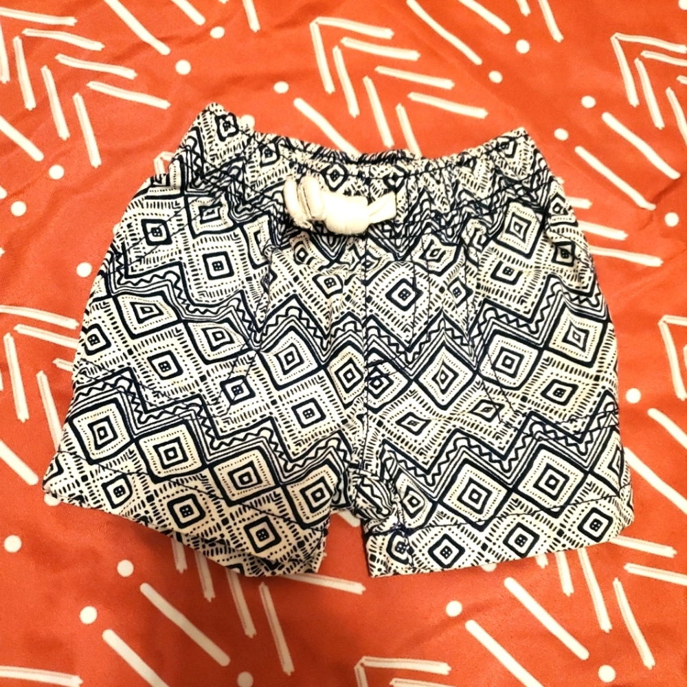 SOLD 3mo Aztec Short Carters